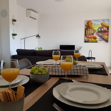 Vila Maslina - Apartman 3 ซาดาร์ ภายนอก รูปภาพ